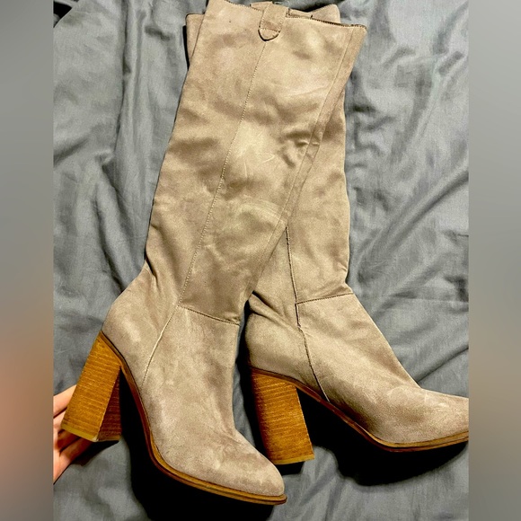 thigh high suede boots - Picture 1 of 1